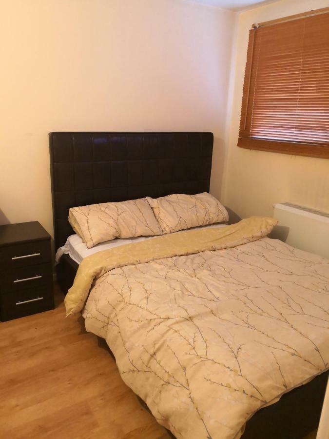 Olympus Apartment ลอนดอน ภายนอก รูปภาพ